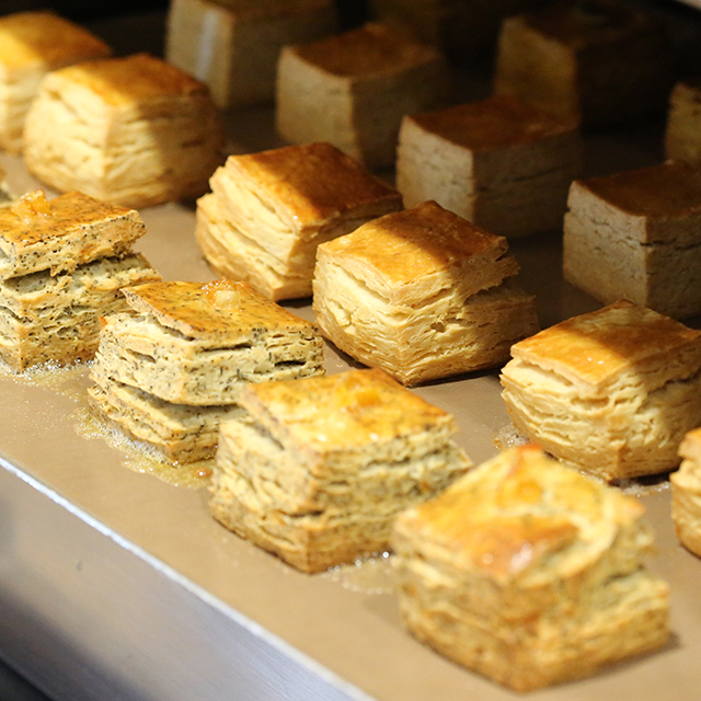 【オープンレポート】Cream & Scone from Afternoon Tea TEASTAND